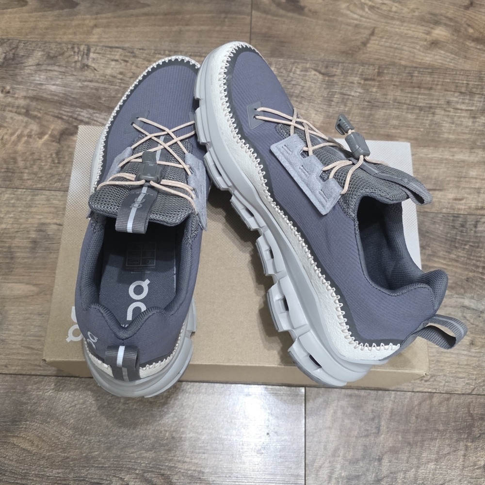 On Cloud cloudway sneaker women's size 8.5 (Run Small) - Picture 12 of 13